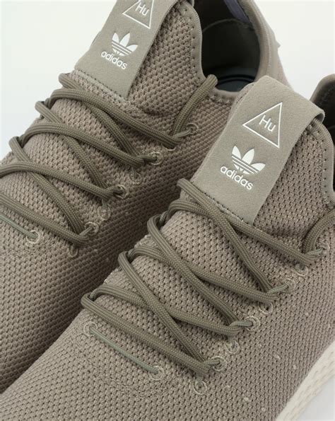 Adidas tennis hu khaki